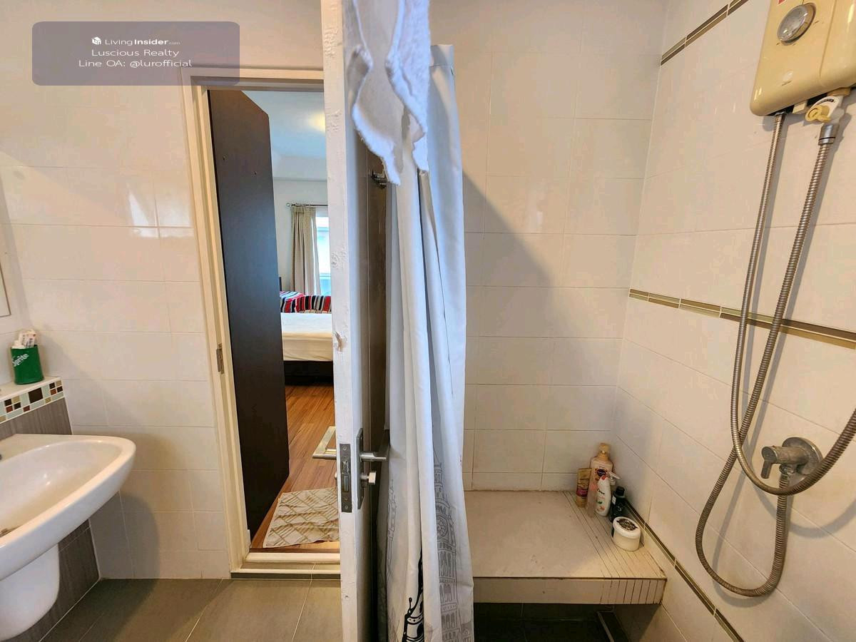 For SaleHouseNonthaburi, Bang Yai, Bangbuathong : Single house for sale, Chaiyaphruek Village, Pinklao-Kanchana  ✅️ Behind the corner, at the end of the alley, easy parking in front of the house, another 1 car  ✅️ House facing south, good wind  ✅️ Near the front of the village