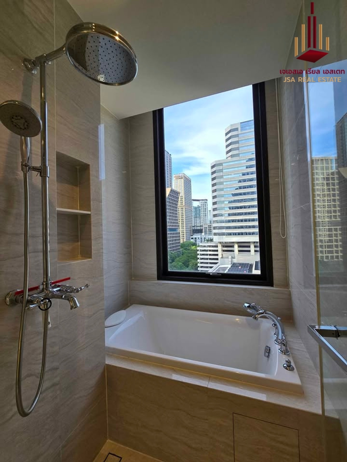 For RentCondoWitthayu, Chidlom, Langsuan, Ploenchit : ✨ For Rent : Muniq Langsuan Condo ✨ 💰 Only 115,000 thb/month