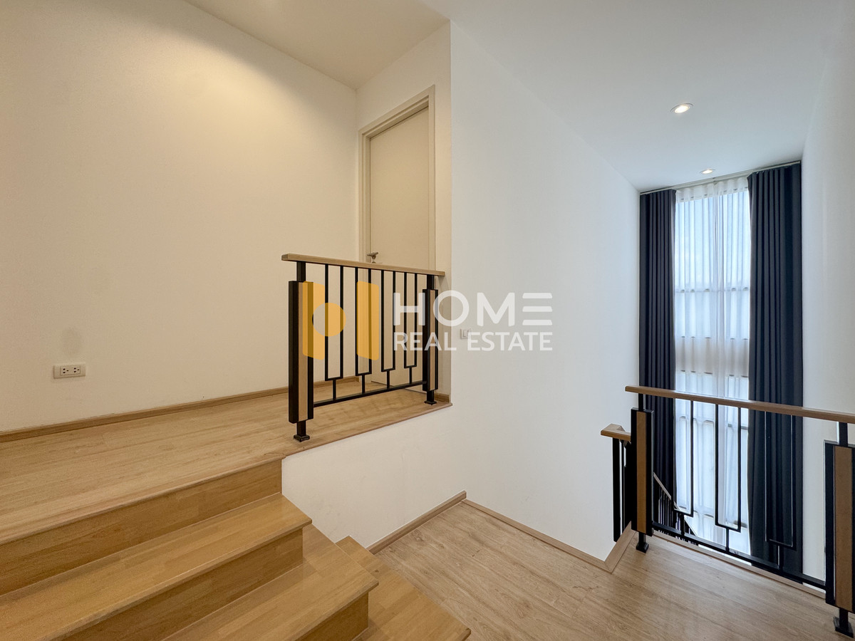 ขายทาวน์โฮมพัฒนาการ ศรีนครินทร์ : บ้านหน้าสวน 🌳 เอสทารา ฮาเว่น พัฒนาการ 20 / 3 ห้องนอน (ขาย), Estara Haven Phatthanakan 20 / 3 Bedrooms (FOR SALE) FON256