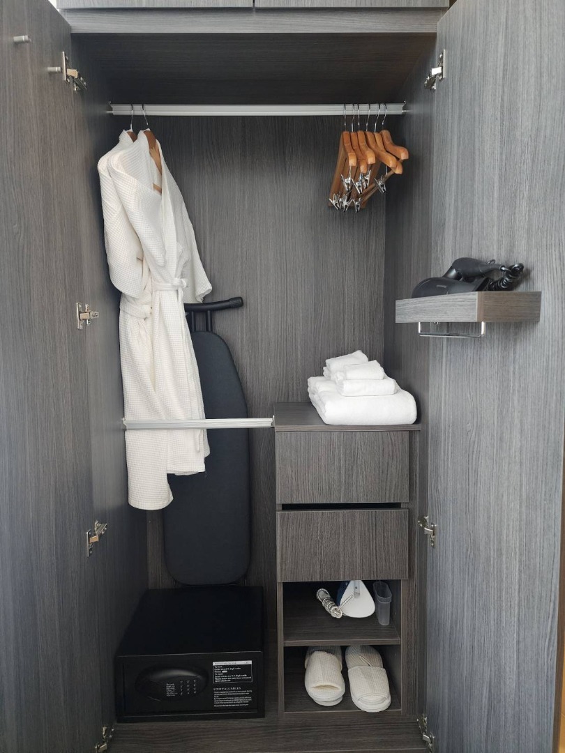 For RentCondoSriracha Laem Chabang Ban Bueng : 🔥Urgent rental🔥 Hampton Sriracha Condo, 32 sq m., fully furnished, ready to move in immediately.