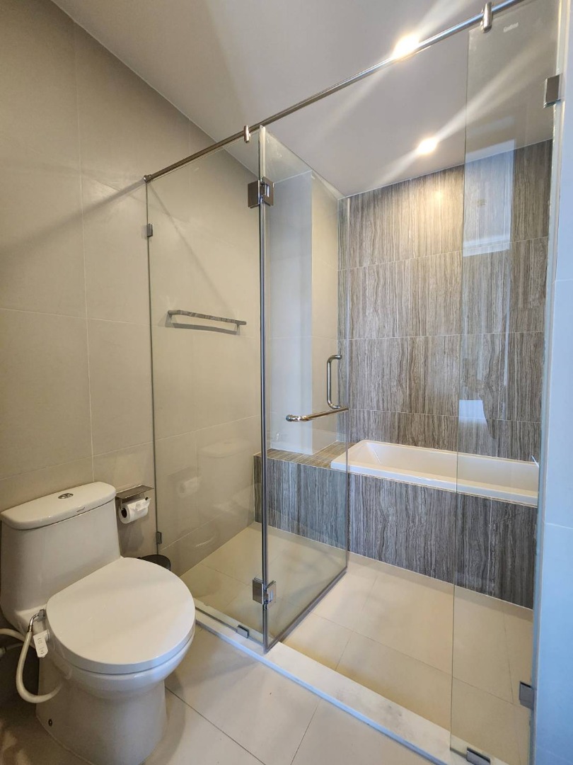 For RentCondoSriracha Laem Chabang Ban Bueng : 🔥Urgent rental🔥 Hampton Sriracha Condo, 32 sq m., fully furnished, ready to move in immediately.