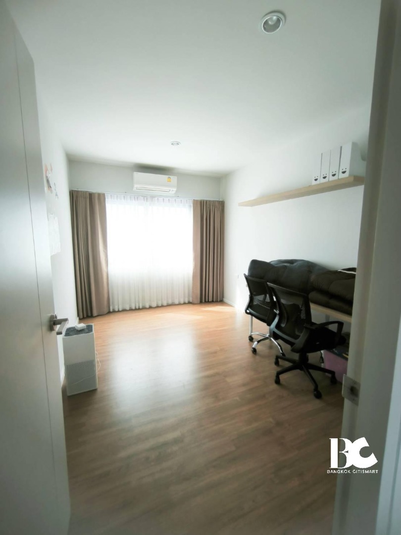 For SaleTownhomeRathburana, Suksawat : 🔥Urgent Sale🔥 Baan Klang Muang The Edition Sathorn-Suksawat* Near Phra Pradaeng MRT Station, fully furnished, ready to move in.