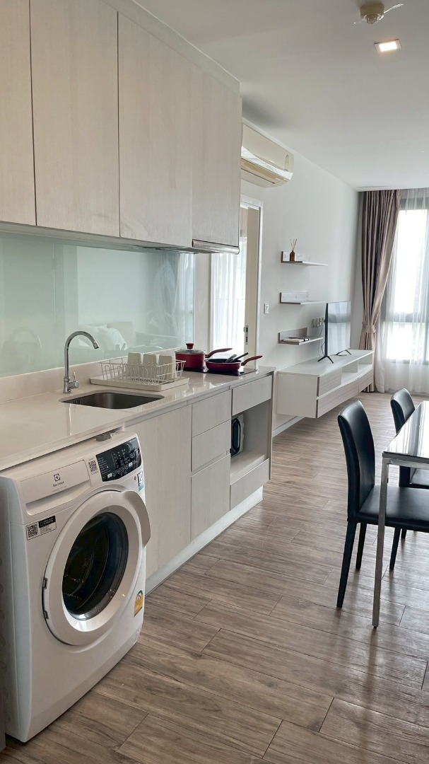 For RentCondoSriracha Laem Chabang Ban Bueng : 🔥Urgent for rent🔥 Knightsbridge The Ocean Sriracha, 57 sq m., fully furnished, ready to move in immediately.