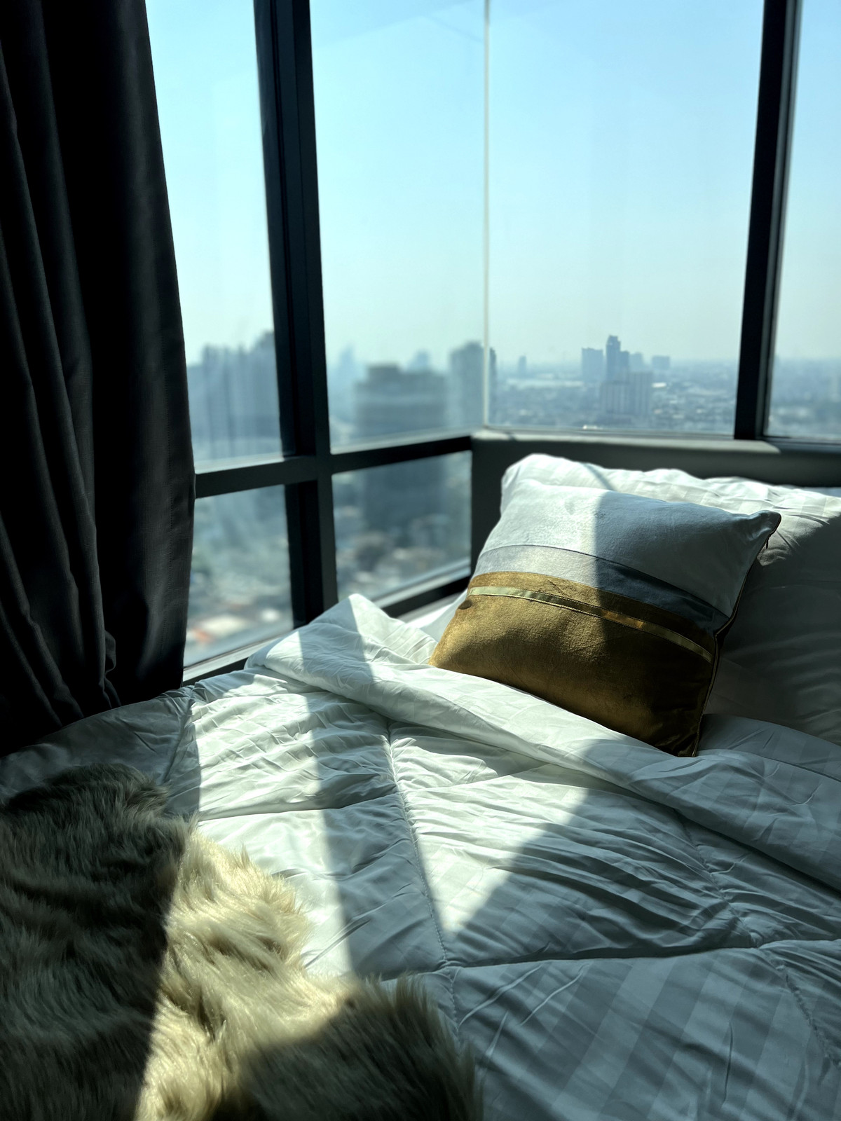 ให้เช่าคอนโดท่าพระ ตลาดพลู วุฒากาศ : ให้เช่า คอนโดแถว สาทร-ท่าพระ เดินถึง BTS ตลาดพลู 2 นอน 2 น้ำ วิวโล่ง เฟอร์จัดเต็ม เครื่องซักผ้า ทีวี ตู้เย็นไฟฟ้าครบ พร้อมอยู่