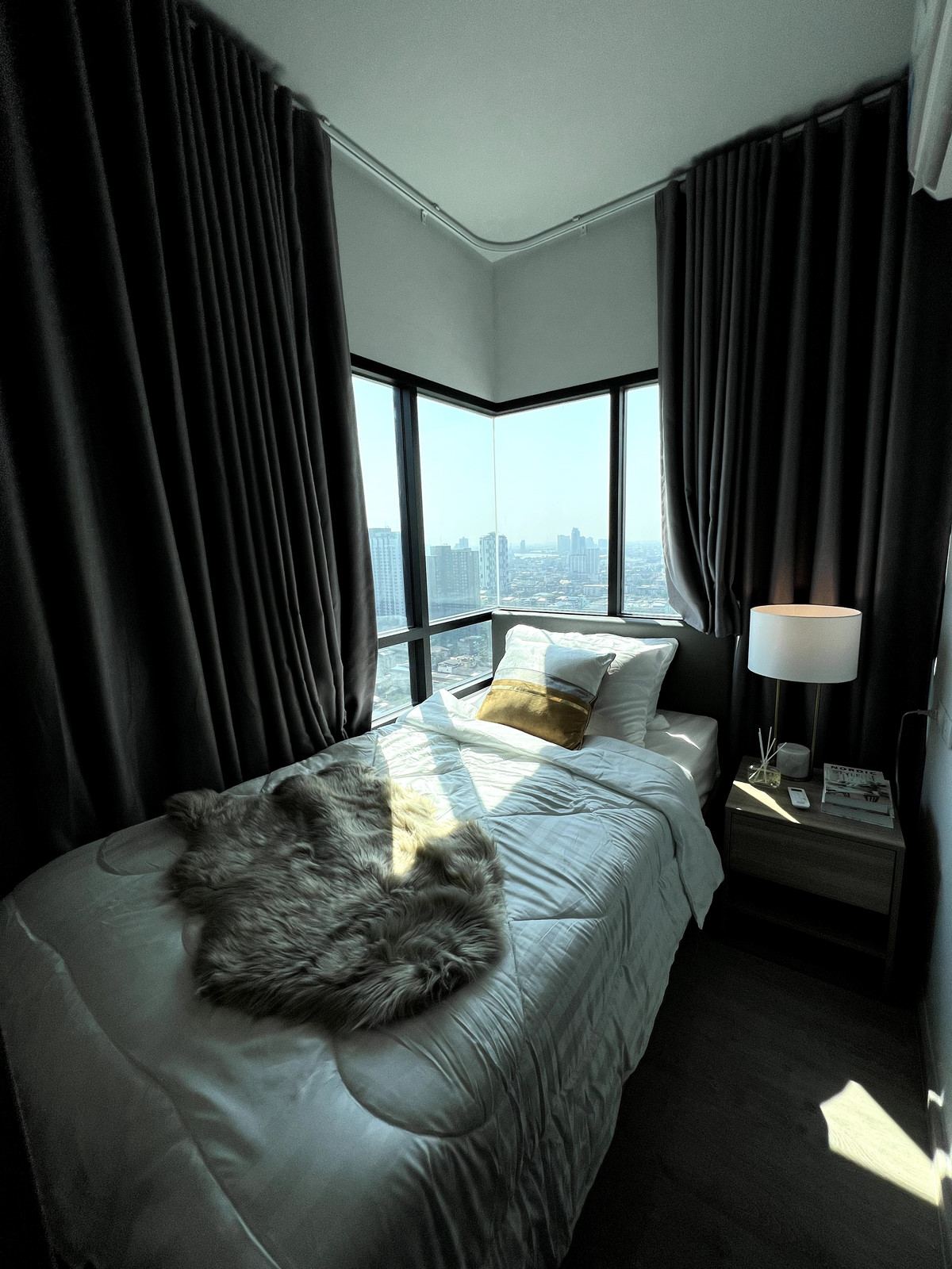 ให้เช่าคอนโดท่าพระ ตลาดพลู วุฒากาศ : ให้เช่า คอนโดแถว สาทร-ท่าพระ เดินถึง BTS ตลาดพลู 2 นอน 2 น้ำ วิวโล่ง เฟอร์จัดเต็ม เครื่องซักผ้า ทีวี ตู้เย็นไฟฟ้าครบ พร้อมอยู่