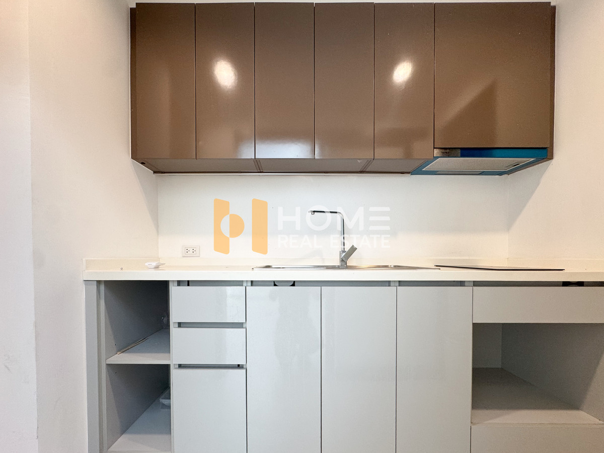 ขายทาวน์โฮมพัฒนาการ ศรีนครินทร์ : บ้านหน้าสวน 🌳 เอสทารา ฮาเว่น พัฒนาการ 20 / 3 ห้องนอน (ขาย), Estara Haven Phatthanakan 20 / 3 Bedrooms (FOR SALE) FON256