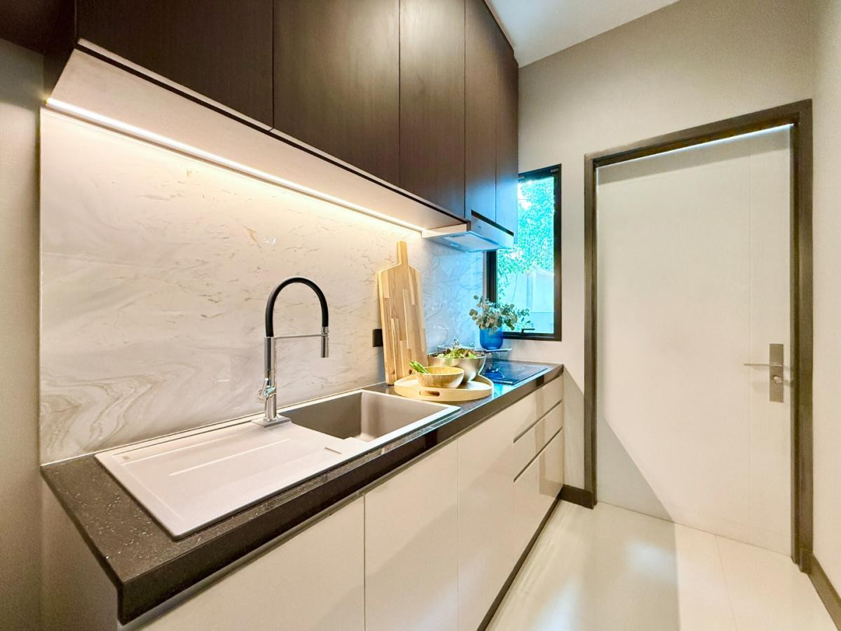 ขายบ้านพัฒนาการ ศรีนครินทร์ : The Gentry Cultivar Rama 9 📞 092-690-5445 บ้าน 3 ชั้น พร้อมลิฟต์ 440 ตร.ม. เหลือ 27.9 ลบ. Luxury Limited Unit จาก SC Asset 