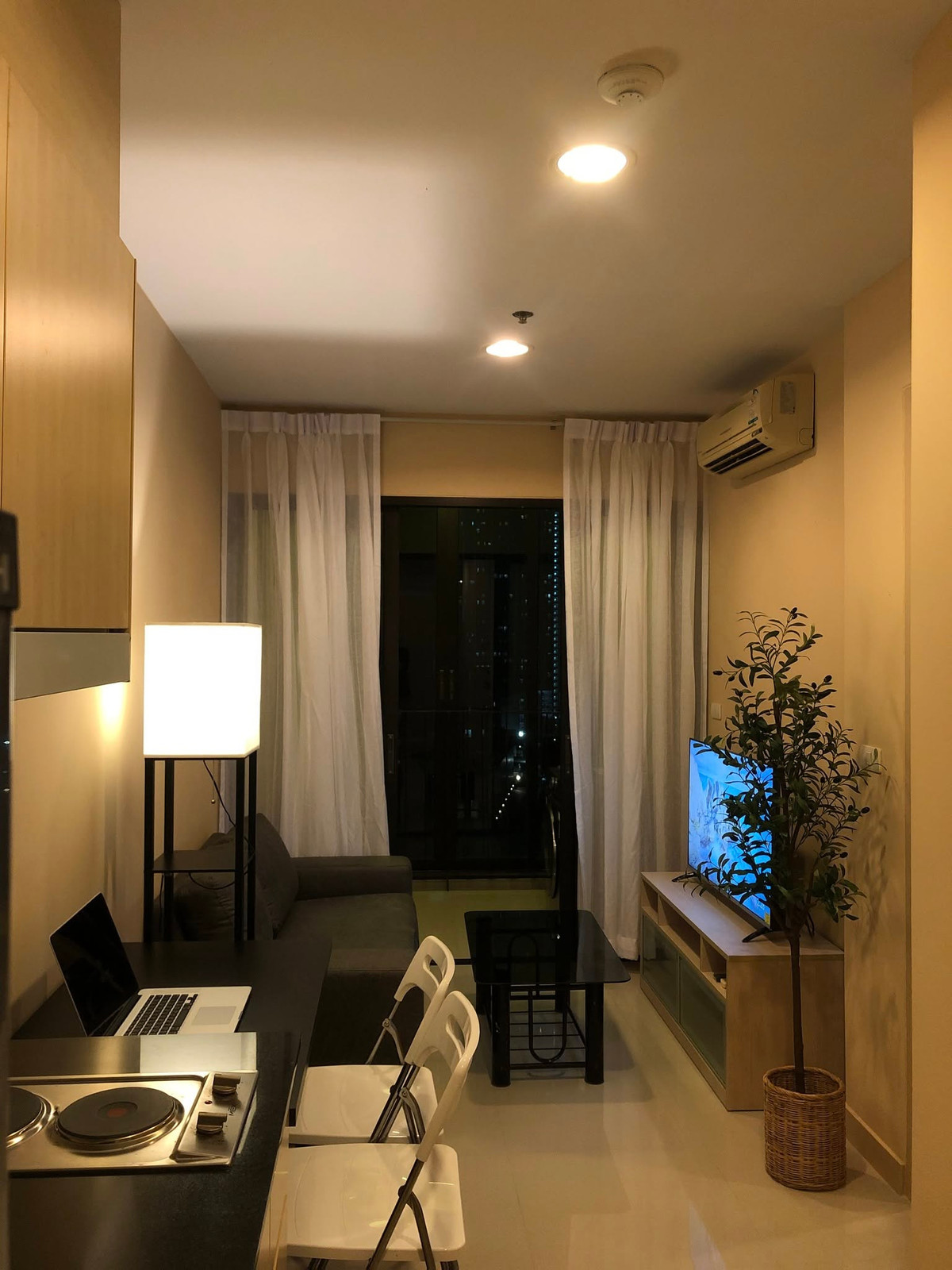 For SaleCondoRatchadapisek, Huaikwang, Suttisan : deo Ratchada - Huaykwang / 1 Bedrooms (FOR SALE), Ideo Ratchada - Huaykwang / 1 Bedroom (For Sale) TARN058