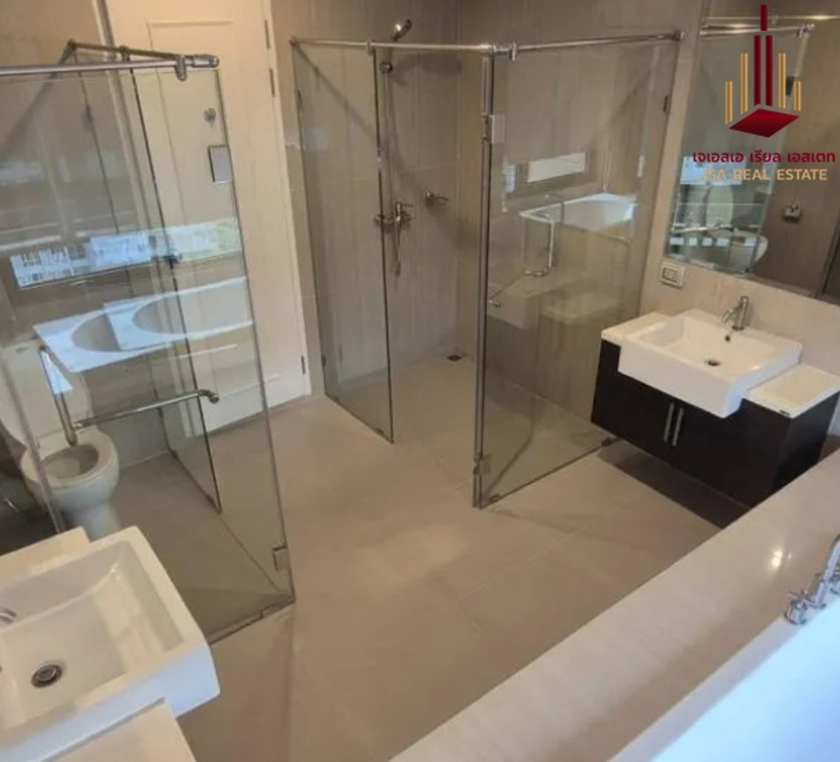 For SaleCondoRama9, Petchburi, RCA : ✨ For Sale: Villa Asoke Condo ✨ 💰 Only 57,900,000 THB