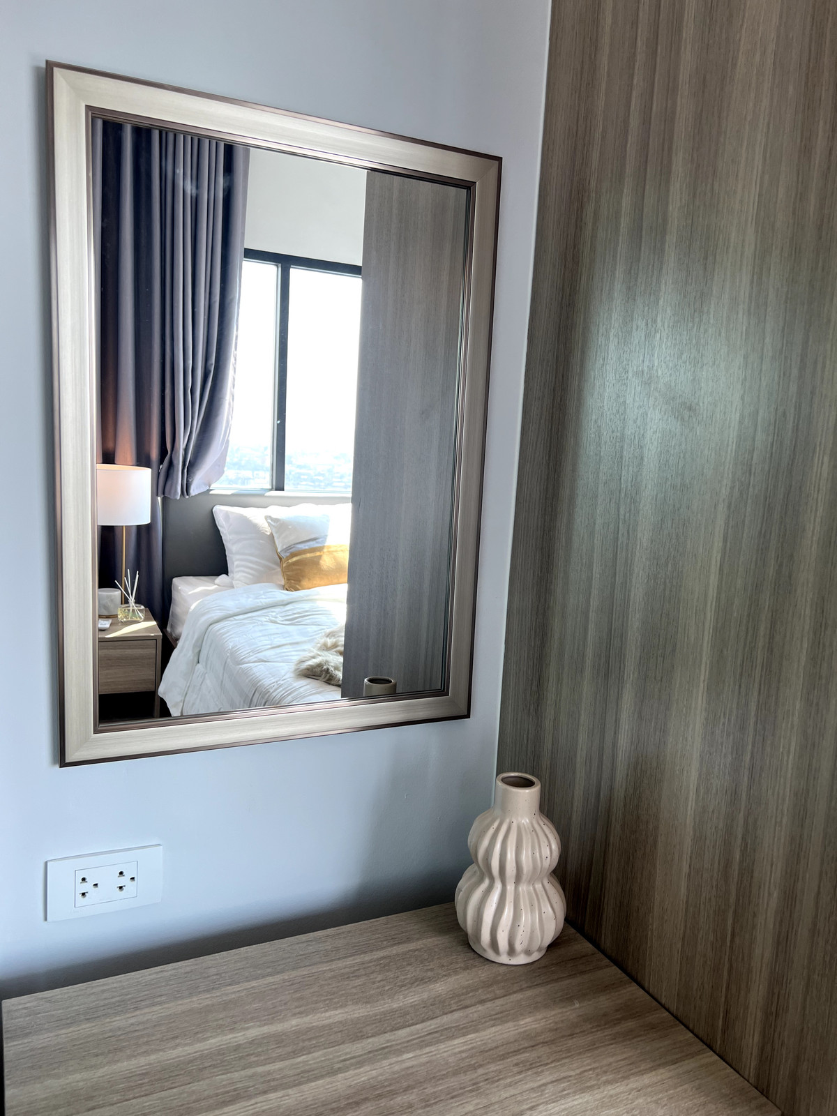 ให้เช่าคอนโดท่าพระ ตลาดพลู วุฒากาศ : ให้เช่า คอนโดแถว สาทร-ท่าพระ เดินถึง BTS ตลาดพลู 2 นอน 2 น้ำ วิวโล่ง เฟอร์จัดเต็ม เครื่องซักผ้า ทีวี ตู้เย็นไฟฟ้าครบ พร้อมอยู่