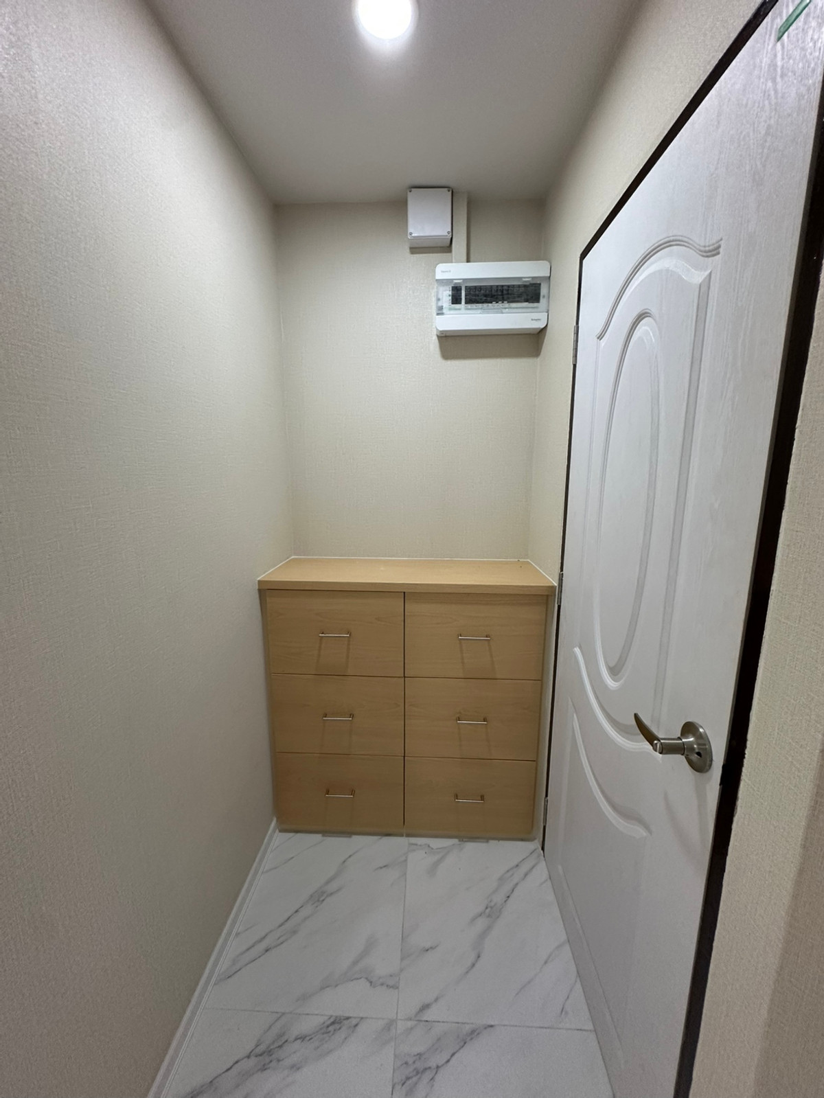 ขายคอนโดสาทร นราธิวาส : FQ ขายคอนโด Sathorn Suites Condominium ราคา 4,500,000 บาท [MKs251107]