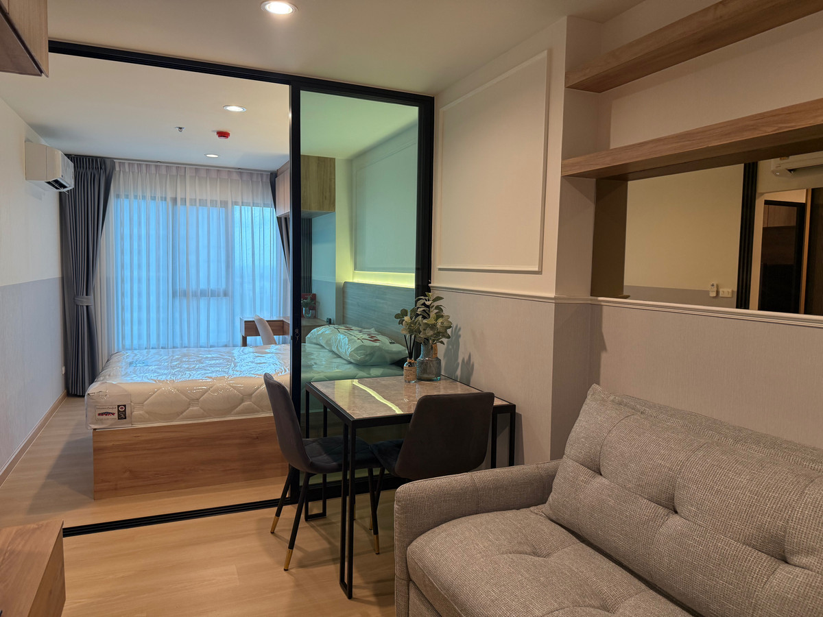 For RentCondoPathum Thani,Rangsit, Thammasat : 🏡 Terra Residence for rent 💖 Luxury Modern style ✨ High floor (25+) with many rooms ✅️ Ready to move in