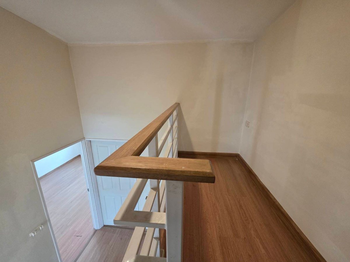 ให้เช่าทาวน์โฮมพระราม 5 ราชพฤกษ์ บางกรวย : ให้เช่าทาวน์โฮม โกลเด้นทาวน์ วงศ์สว่าง - รัชดา ใกล้ MRT แยกติวานนท์ เพียง 5 นาที