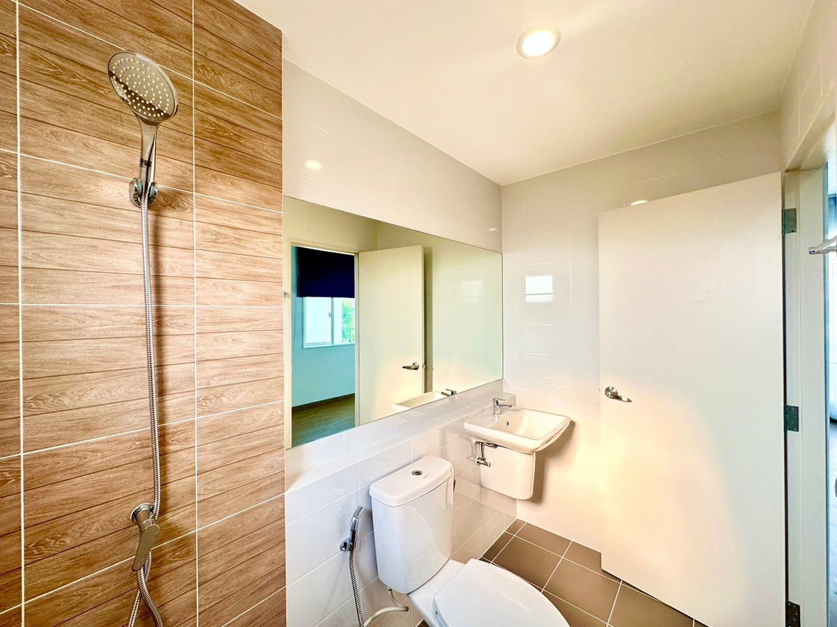 ขายทาวน์โฮมบางแค เพชรเกษม : บ้านกลางเมือง สาทร - เพชรเกษม / 3 ห้องนอน (ขาย), Baan Klang Muang Sathorn - Petchkasem / 3 Bedrooms (FOR SALE) BALL024