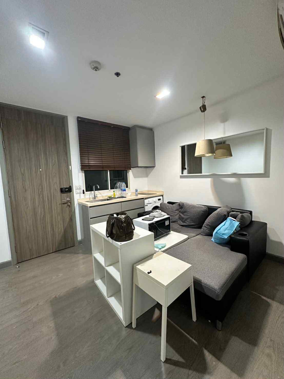 ขายคอนโดพระราม 9 เพชรบุรีตัดใหม่ RCA : A Space ID Asoke - Ratchada / Studio (FOR SALE), เอ สเปซ ไอดี อโศก - รัชดา / สตูดิโอ (ขาย) PRAEW099 