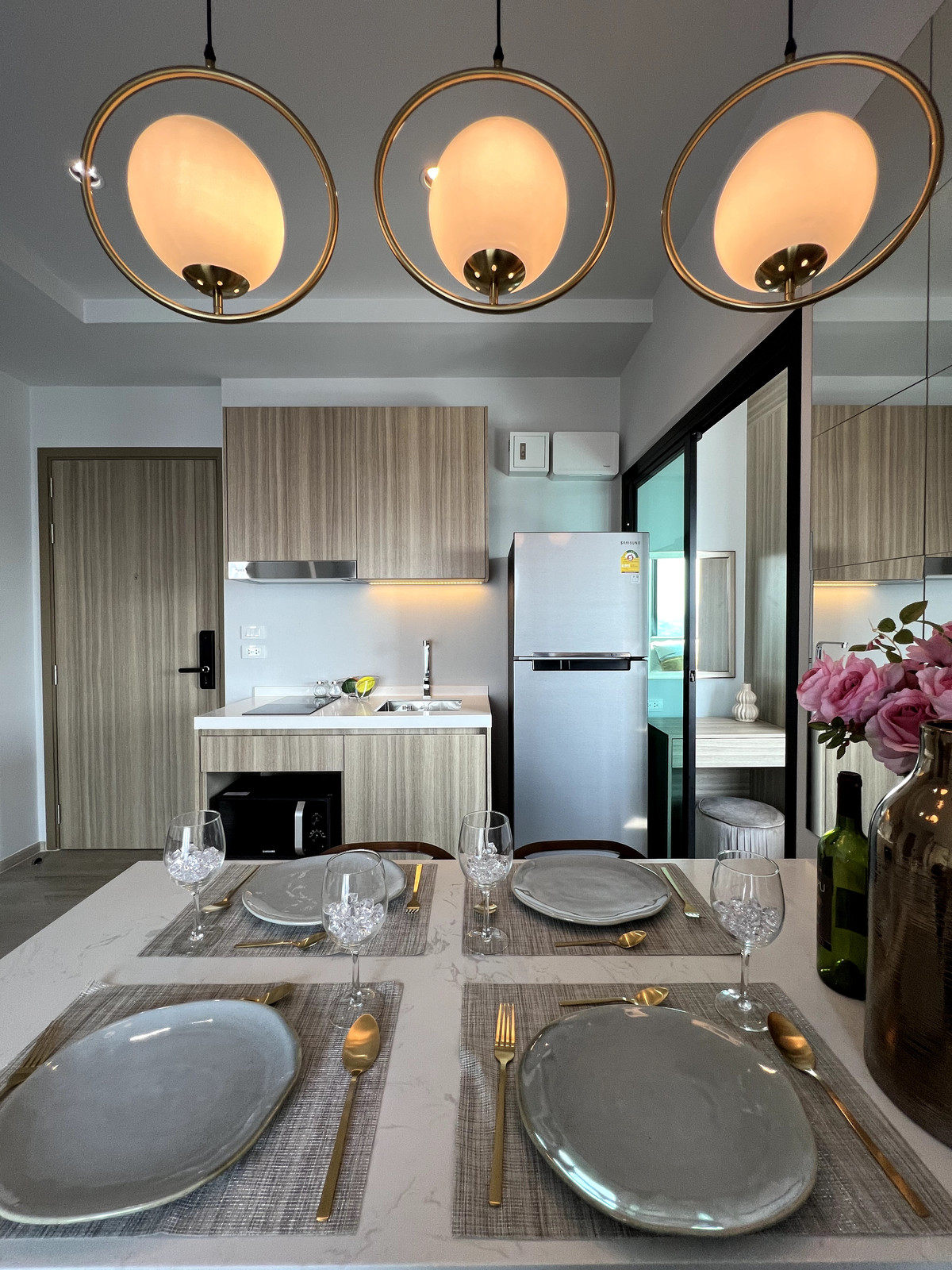 ให้เช่าคอนโดท่าพระ ตลาดพลู วุฒากาศ : ให้เช่า คอนโดแถว สาทร-ท่าพระ เดินถึง BTS ตลาดพลู 2 นอน 2 น้ำ วิวโล่ง เฟอร์จัดเต็ม เครื่องซักผ้า ทีวี ตู้เย็นไฟฟ้าครบ พร้อมอยู่