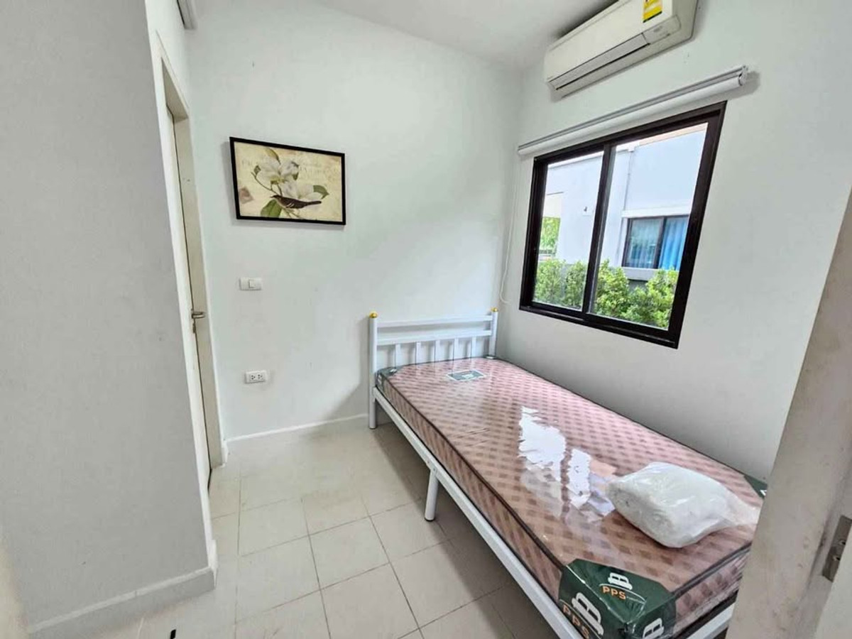 For RentHouseLadkrabang, Suwannaphum Airport : P-2851 Luxurious detached house, good location, ready to move in, near Seacon Square and Paradise Park and Suan Luang Rama IX.