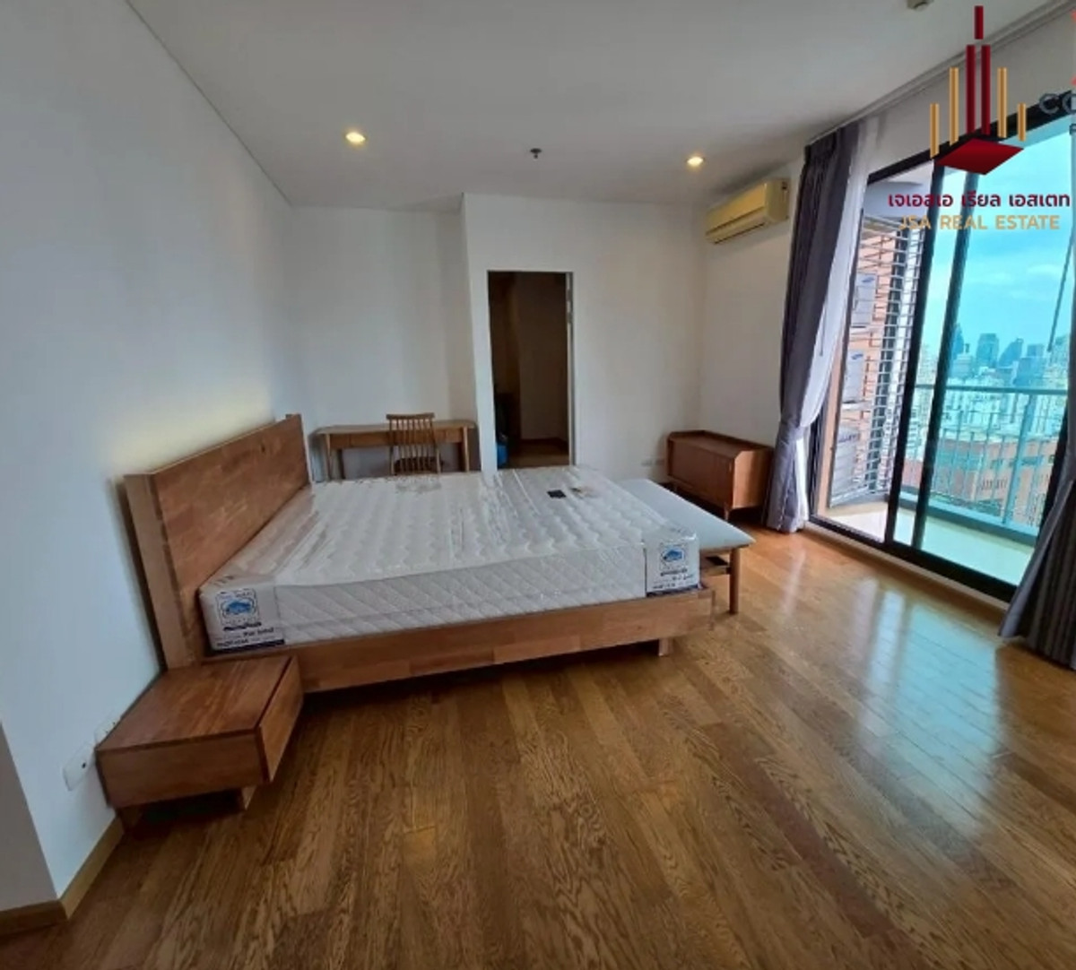 For SaleCondoRama9, Petchburi, RCA : ✨ For Sale: Villa Asoke Condo ✨ 💰 Only 58,600,000 THB