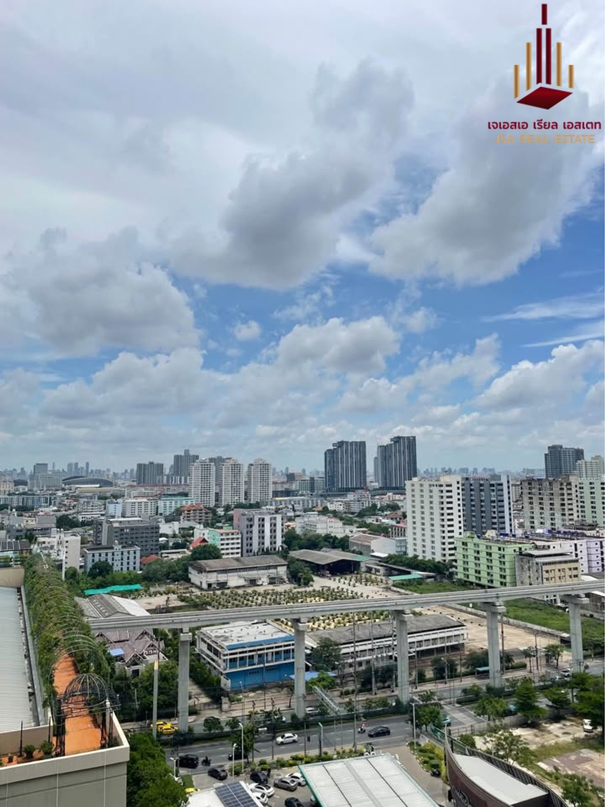 ขายคอนโดพัฒนาการ ศรีนครินทร์ : ไซต์ใหญ่ 3 ห้องนอน เดินทางง่าย ✨ เดอะโฟร์วิงส์ เรสซิเดนซ์ ศรีนครินทร์✨