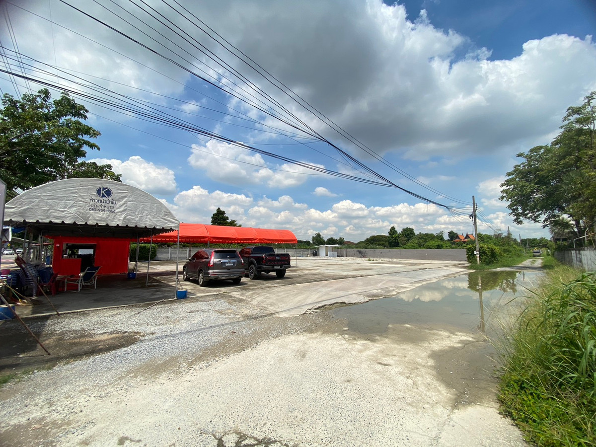 For SaleLandLadkrabang, Suwannaphum Airport : 🏞️ Land for Sale on Lat Krabang Road – Prime Location Near Kanchanaphisek Ring Road (Bangkok East)