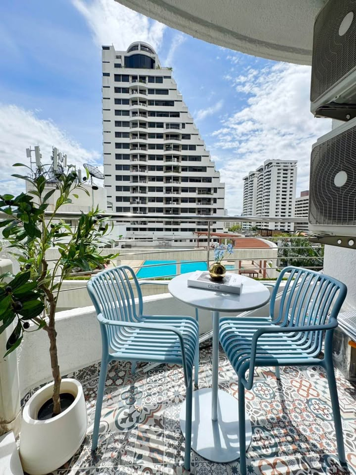 For SaleCondoSukhumvit, Asoke, Thonglor : Condo for sale Supalai Place Condominium Sukhumvit 39 price 4,290,000 baht [FLs251111]