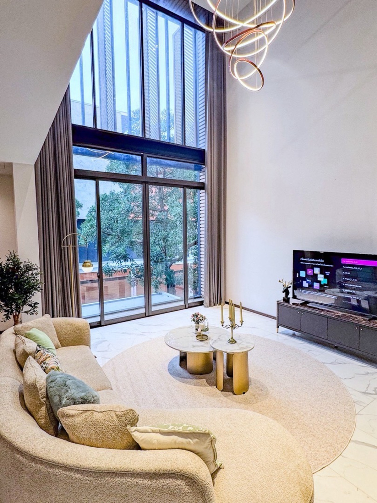 ให้เช่าบ้านเกษตร นวมินทร์ ลาดปลาเค้า : 📢👇บ้านใหม่ หรู 4 ชั้น พร้อม ลิฟต์ ถนนประเสริฐมนูกิจ  เข้าออก หลายเส้นทาง ซอยมัยลาภ (ย่านเกษตร-นวมินทร์) ติดถนนใหญ่ ใกล้ทางด่วนเอกมัย-รามอินทรา 