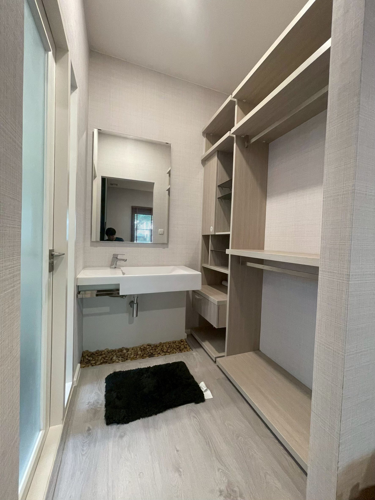 For RentHouseLadkrabang, Suwannaphum Airport : Mantana bangna wongwaen  for rent 