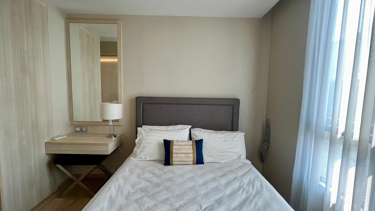 For RentCondoSukhumvit, Asoke, Thonglor : For rent: H Sukhumvit 43, 25,000 baht/month [MNr251005]