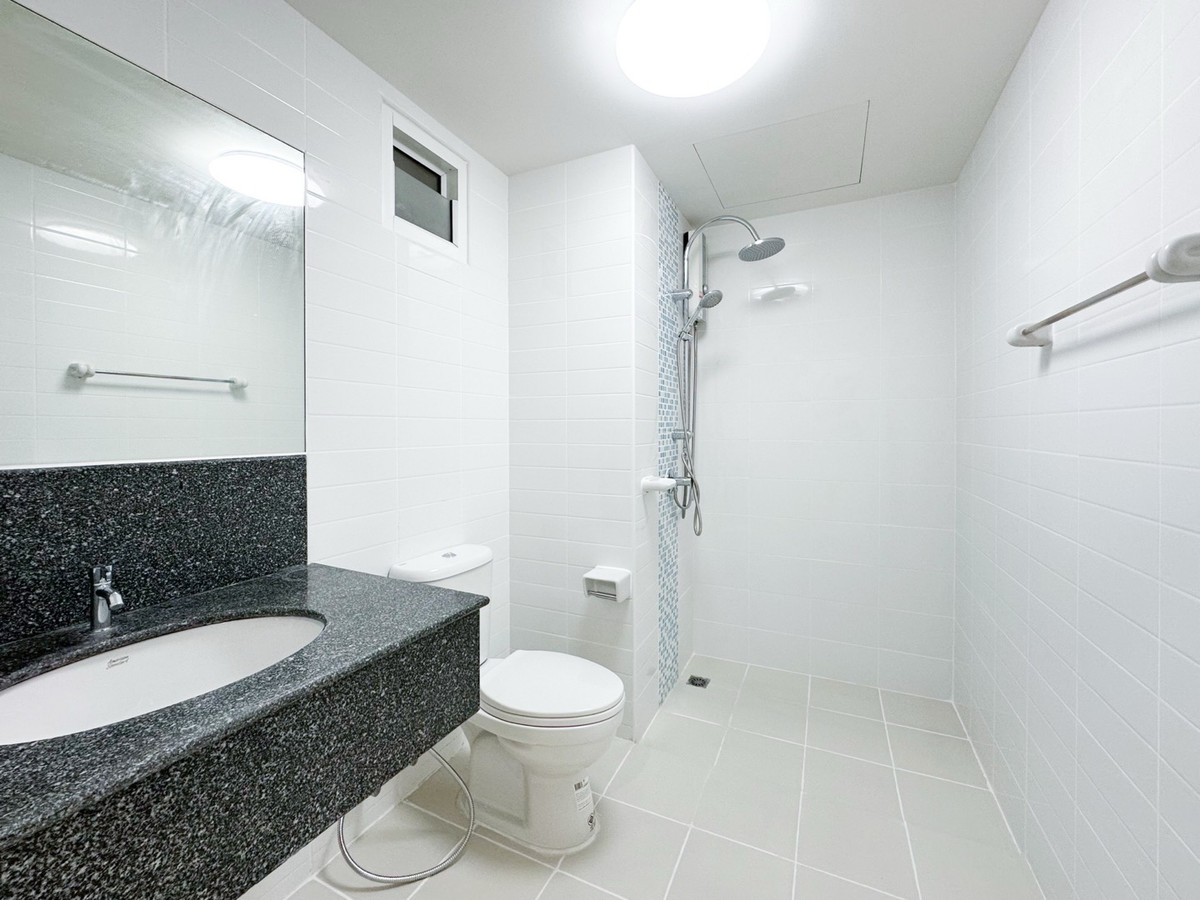 For SaleCondoThaphra, Talat Phlu, Wutthakat : Metro Park Sathorn, near BTS Wutthakat, very beautiful, only 1.69 million.