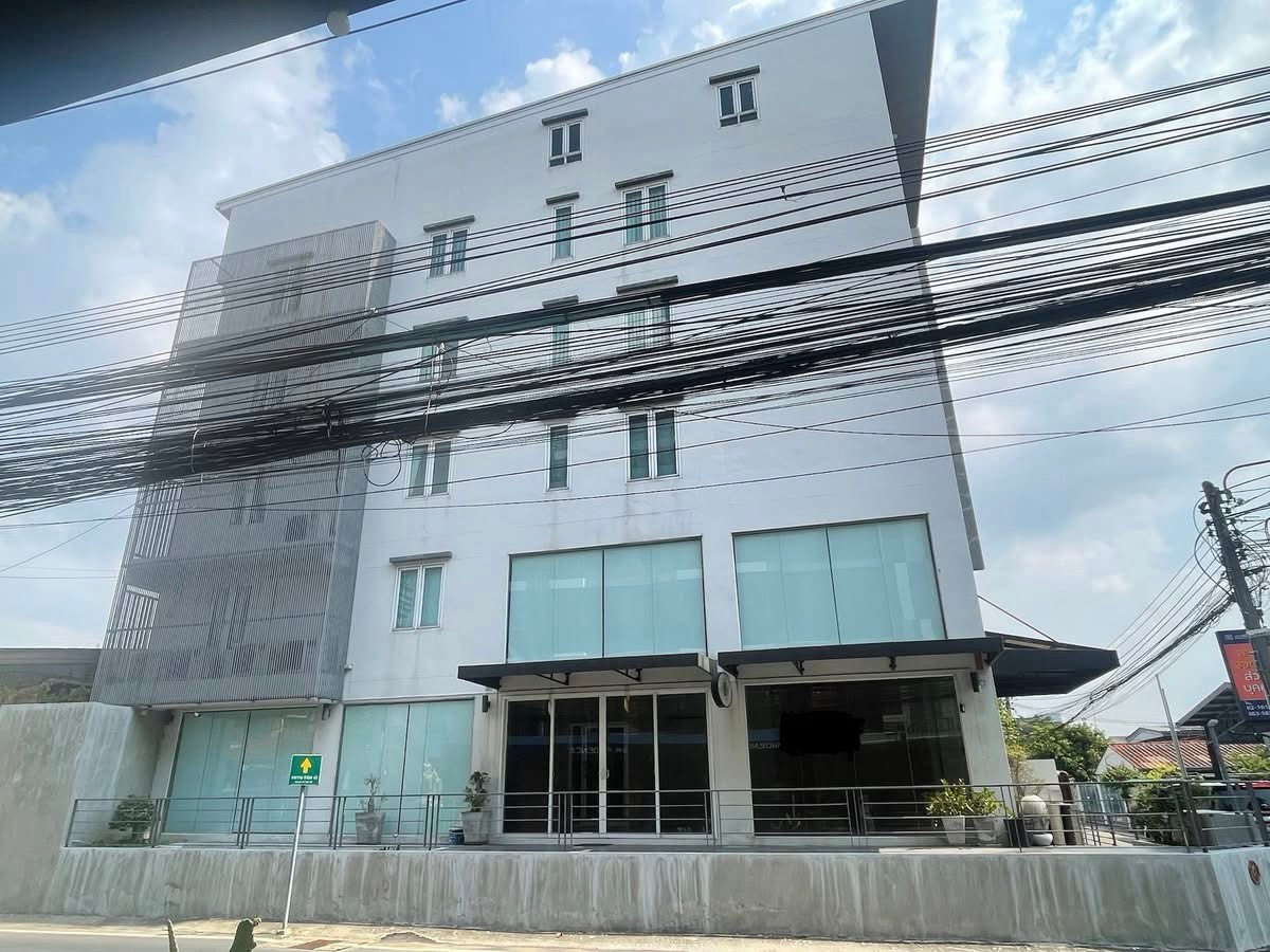 For RentHome OfficeLadkrabang, Suwannaphum Airport : Office building, Rama 9 Soi 43 / 4 Floor (FOR SALE) BZD046