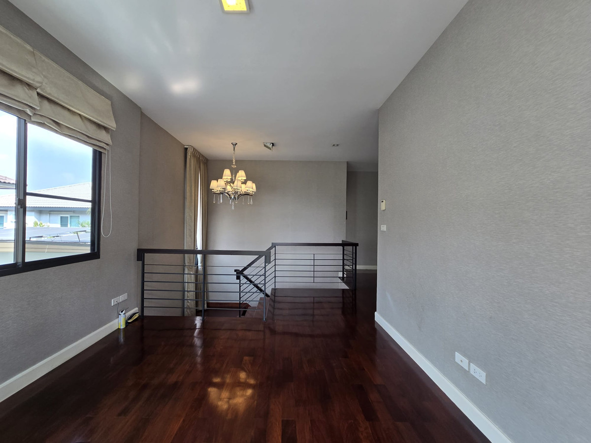 ขายบ้านบางแค เพชรเกษม : ขายบ้านเดี่ยวหลังใหญ่ที่สุด 4 ห้องนอน 5 ห้องน้ำ ใน มัณฑนา กัลปพฤกษ์ – วงแหวน