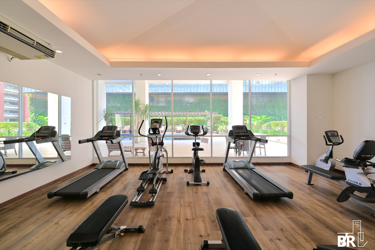 ให้เช่าคอนโดวิทยุ ชิดลม หลังสวน :  The Rajdamri, 💎 Luxury Classic Living with a spacious unit, Near Lumpini Park 🌳 