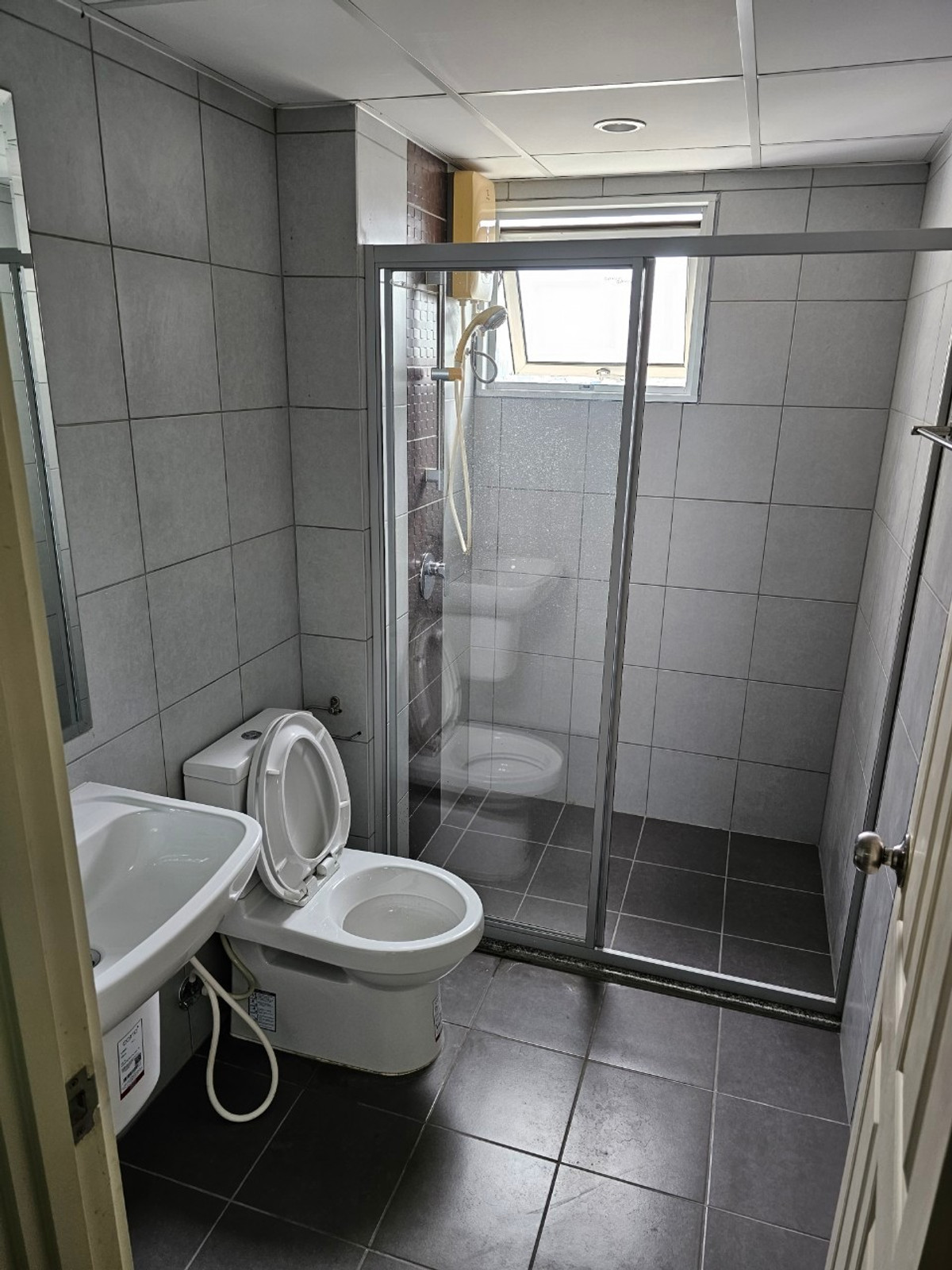 ขายคอนโดแจ้งวัฒนะ เมืองทอง : ขายคอนโด ศุภาลัย วิสต้า ห้าแยกปากเกร็ด-แจ้งวัฒนะ ใกล้สถานีรถไฟฟ้าสายสีชมพู ชั้น 27 วิวสระว่ายน้ำ เจ้าของขายเอง