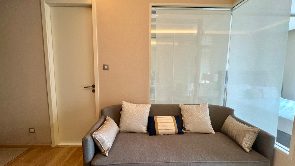 For RentCondoSukhumvit, Asoke, Thonglor : For rent: H Sukhumvit 43, 25,000 baht/month [MNr251005]