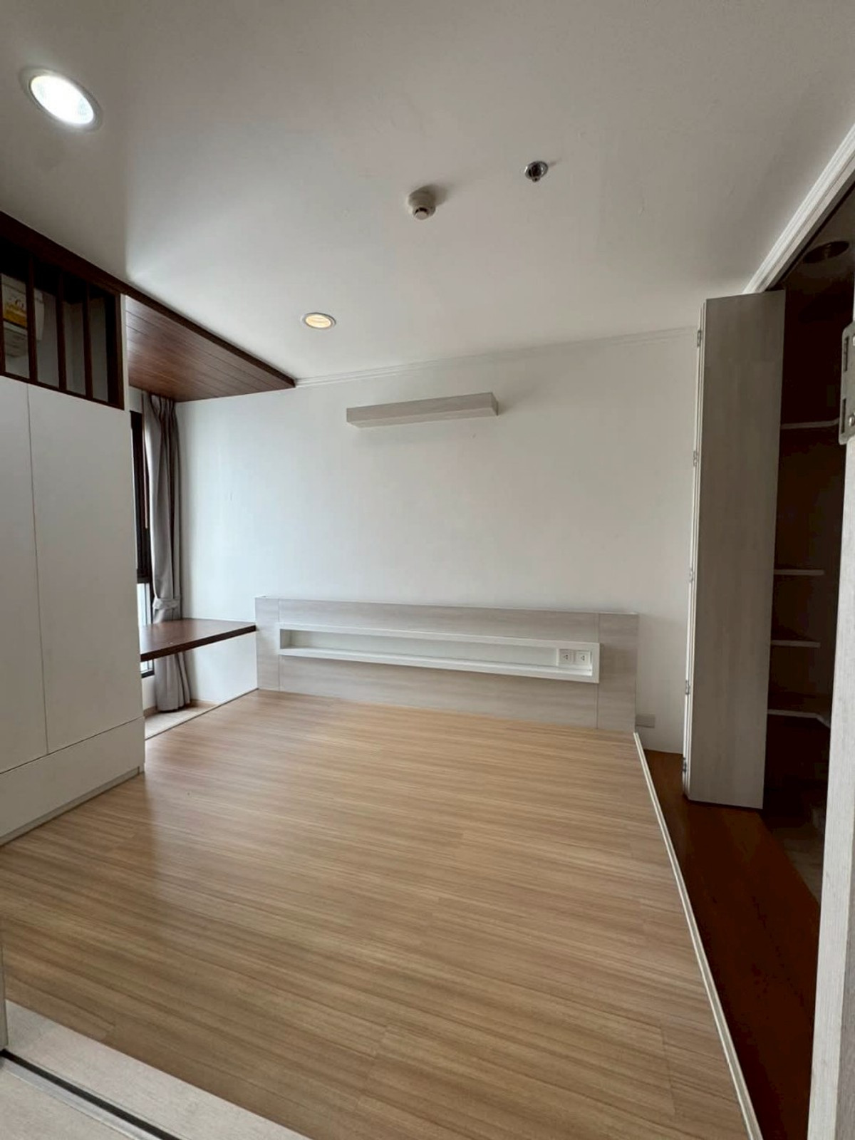 ขายคอนโดราชเทวี พญาไท : ✅ S-IQR118 ✅ Line : @p2nproperty