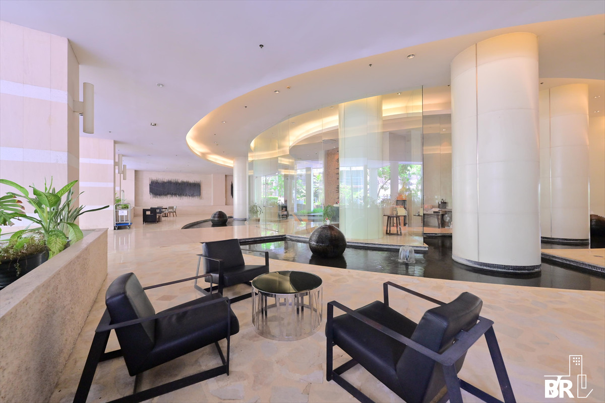 ให้เช่าคอนโดวิทยุ ชิดลม หลังสวน :  The Rajdamri, 💎 Luxury Classic Living with a spacious unit, Near Lumpini Park 🌳 