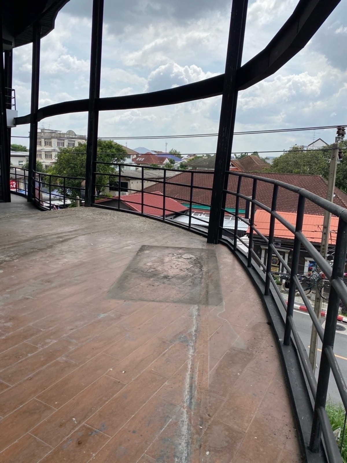 ให้เช่าร้านค้า/ตลาดนัดโชคชัย4 ลาดพร้าว71 : ให้เช่า อาคารเชิงพาณิชย์ ริมถนน โชคชัย 4 ลาดพร้าว ไม่เน้นที่จอดรถ