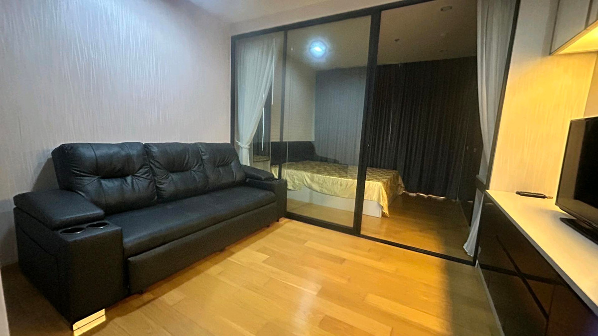 ขายคอนโดสาทร นราธิวาส : ขายลดภาระ🔥🔥คอนโดราคาพิเศษ ทำเลดี โครงการ โนเบิล รีโว สีลม MD-25077566