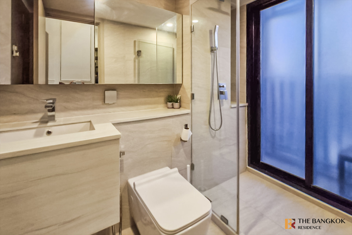 For SaleCondoRatchathewi,Phayathai : 🌆 Duplex 2-Bedroom Fully Furnished - Park Origin Ratchathewi 🚆 Near BTS Ratchathewi