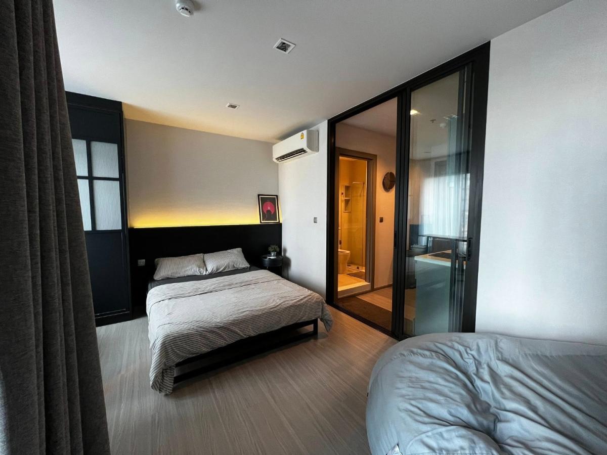 ให้เช่าคอนโดพระราม 9 เพชรบุรีตัดใหม่ RCA : 🔥ให้เช่าด่วน🔥 ไลฟ์ อโศก-พระราม 9  ห้องตกแต่งสวย เฟอร์นิเจอร์ครบพร้อมเข้าอยู่ ใกล้ MRT พระราม 9 