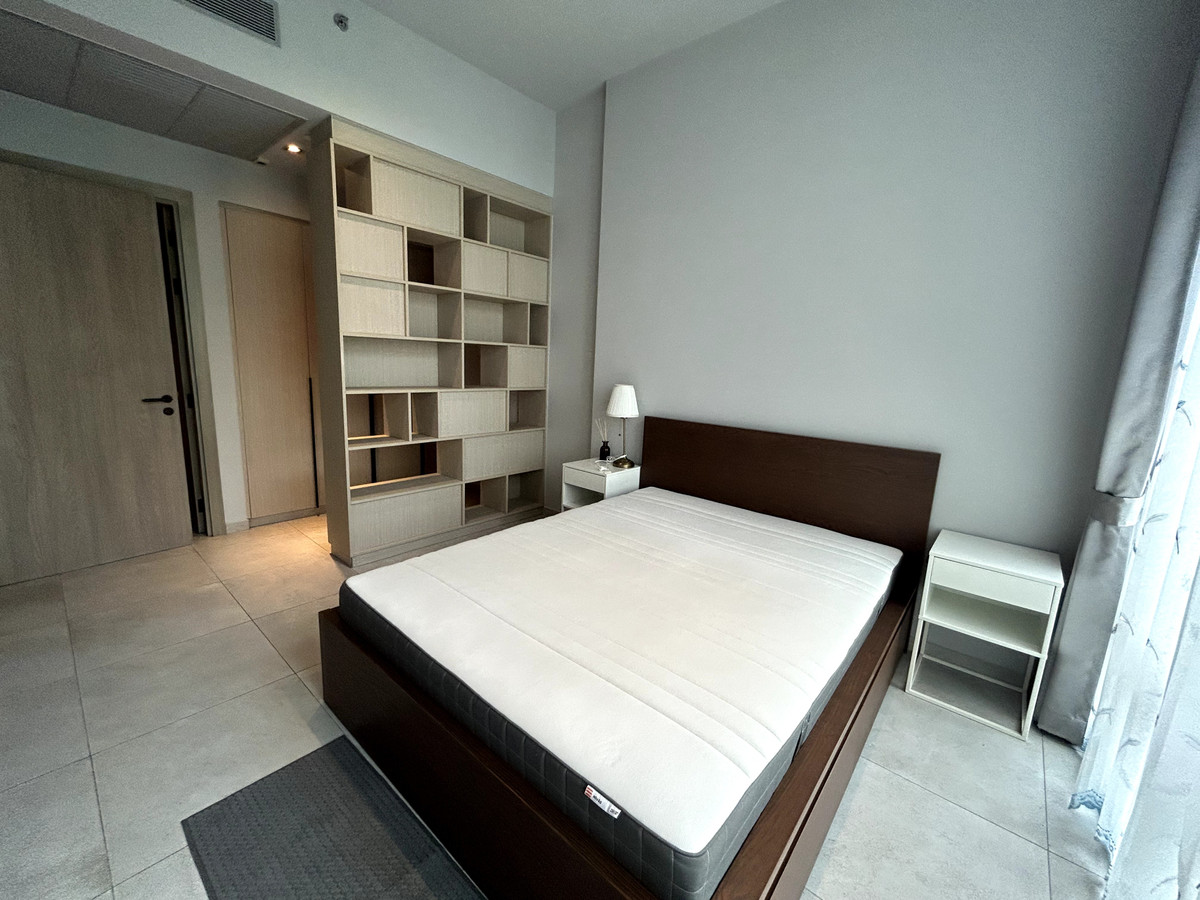 ให้เช่าคอนโดพระราม 9 เพชรบุรีตัดใหม่ RCA : For Rent - The Esse at Singha Complex