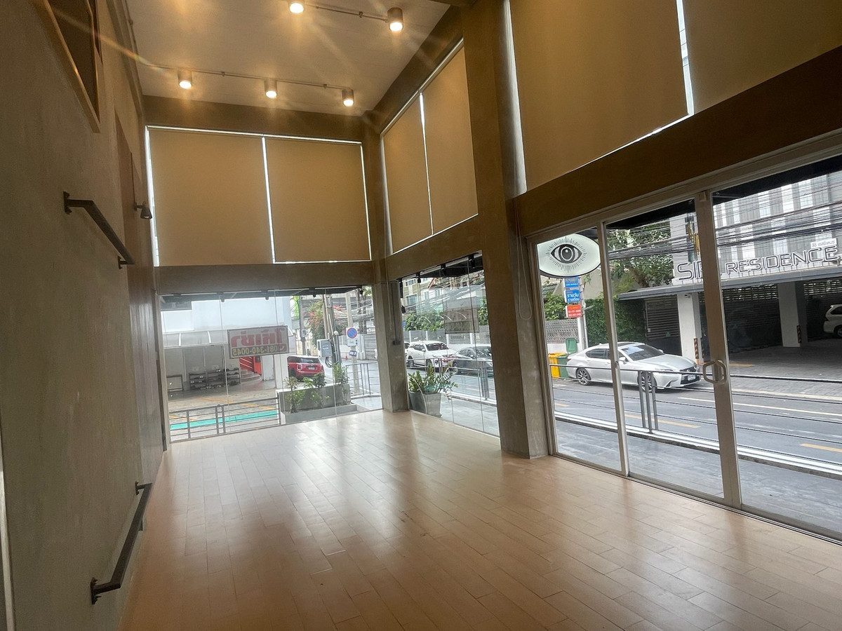 For RentHome OfficeLadkrabang, Suwannaphum Airport : Office building, Rama 9 Soi 43 / 4 Floor (FOR SALE) BZD046