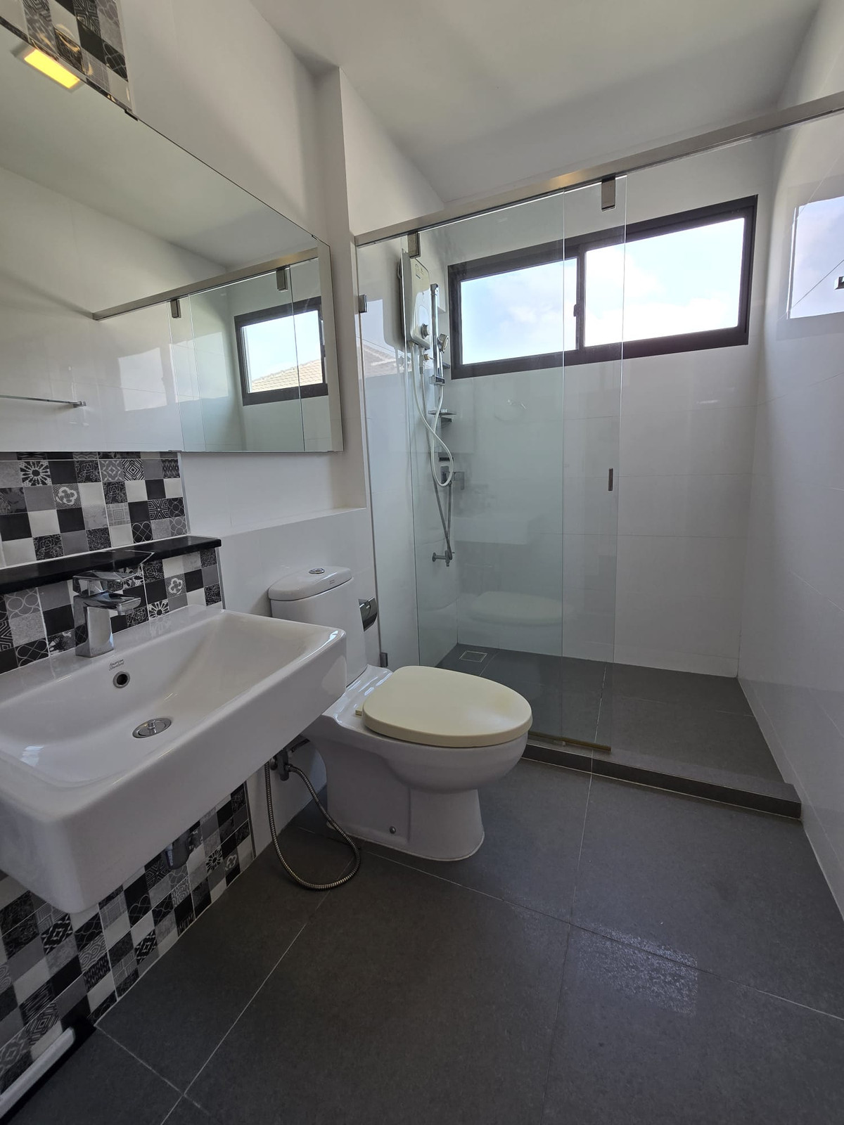 ขายบ้านบางแค เพชรเกษม : ขายบ้านเดี่ยวหลังใหญ่ที่สุด 4 ห้องนอน 5 ห้องน้ำ ใน มัณฑนา กัลปพฤกษ์ – วงแหวน