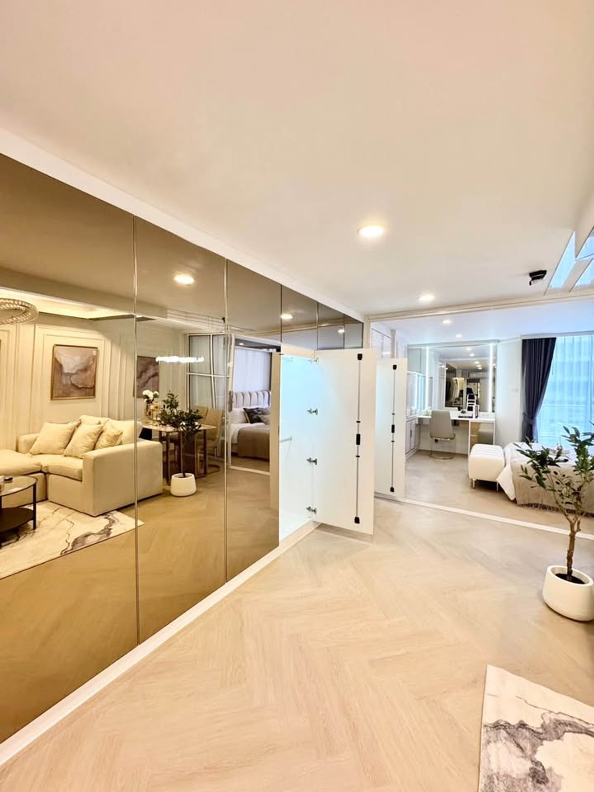 For SaleCondoSukhumvit, Asoke, Thonglor : Condo for sale Supalai Place Condominium Sukhumvit 39 price 4,290,000 baht [FLs251111]