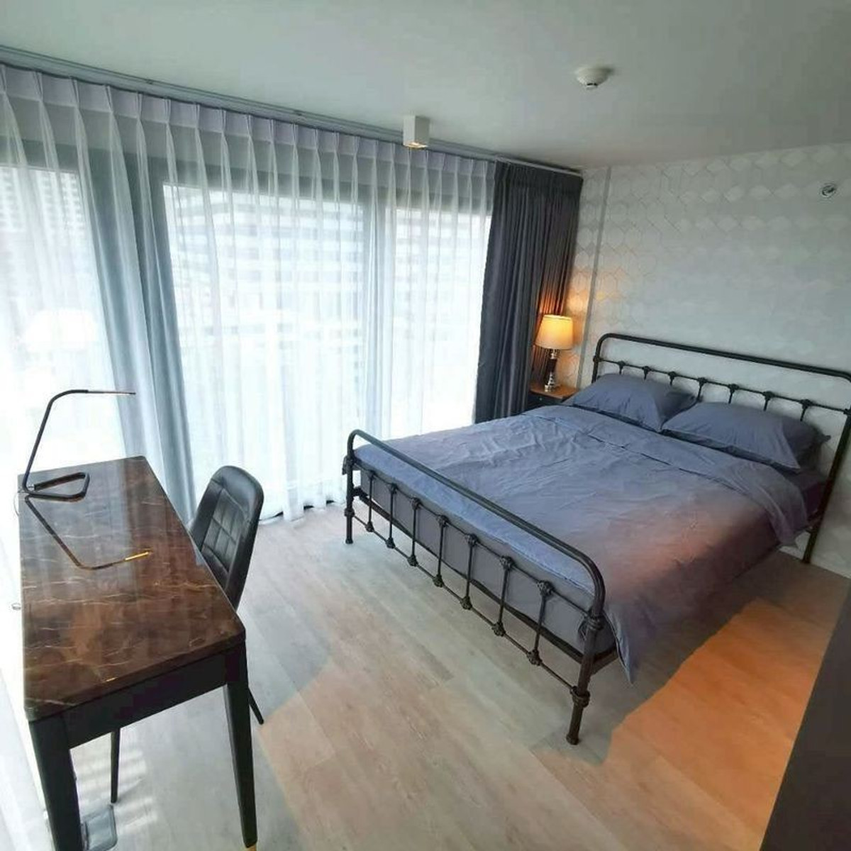 ให้เช่าคอนโดสีลม ศาลาแดง บางรัก : คอนโดให้เช่า : The Lofts Silom (เดอะ ลอฟท์ สีลม) ((  MRT Phetchaburi )) MK-02 line @livingbkk