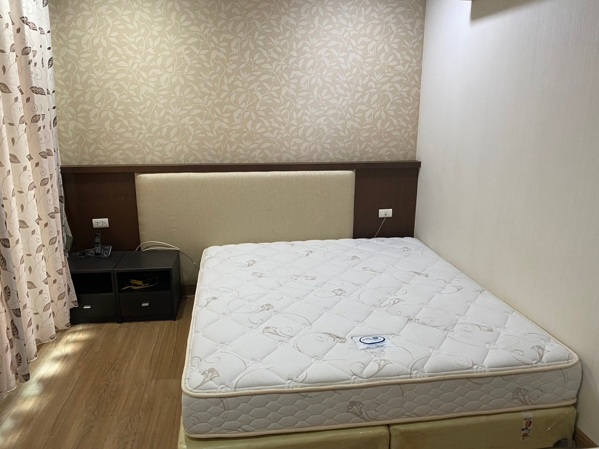 For SaleTownhomeEakachai, Bang Bon : Townhome Baan Klang Muang S Sense Sathorn - Taksin 2 / 3 Bedrooms (FOR SALE), Baan Klang Muang S Sense Sathorn - Taksin 2 / Townhome 3 Bedrooms (FOR SALE) BALL052