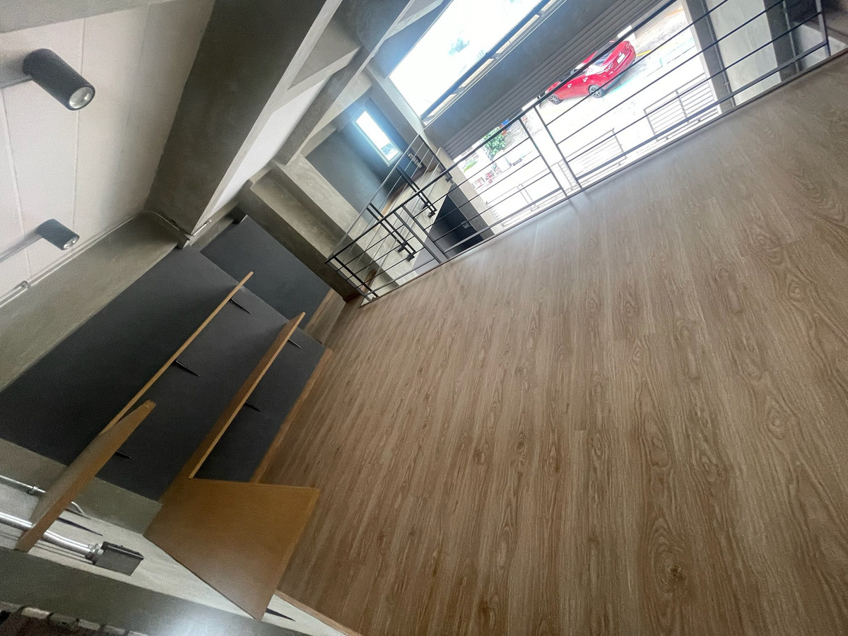 For RentHome OfficeLadkrabang, Suwannaphum Airport : Office building, Rama 9 Soi 43 / 4 Floor (FOR SALE) BZD046