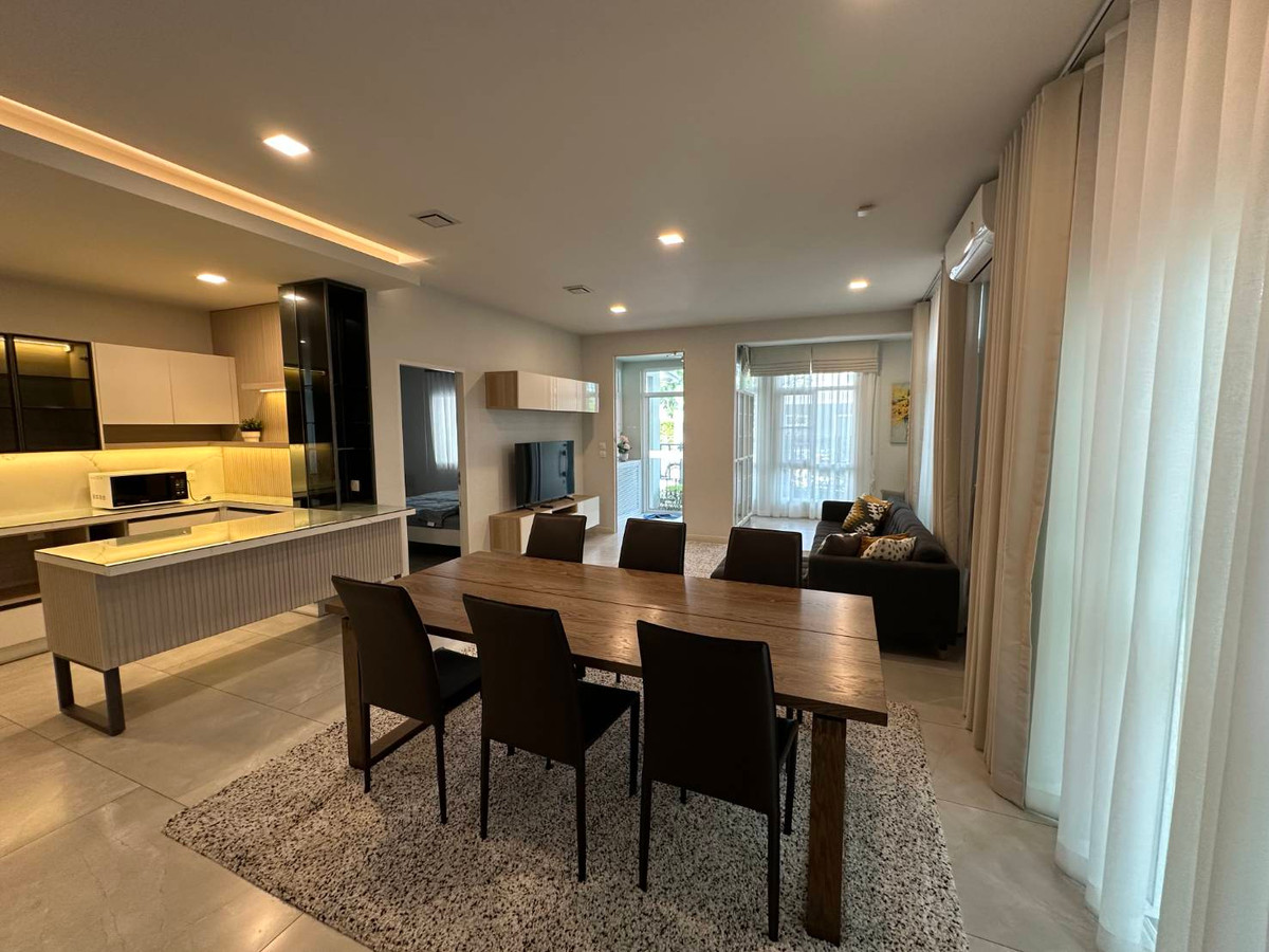 For RentHouseLadkrabang, Suwannaphum Airport : Mantana bangna wongwaen fir rent 