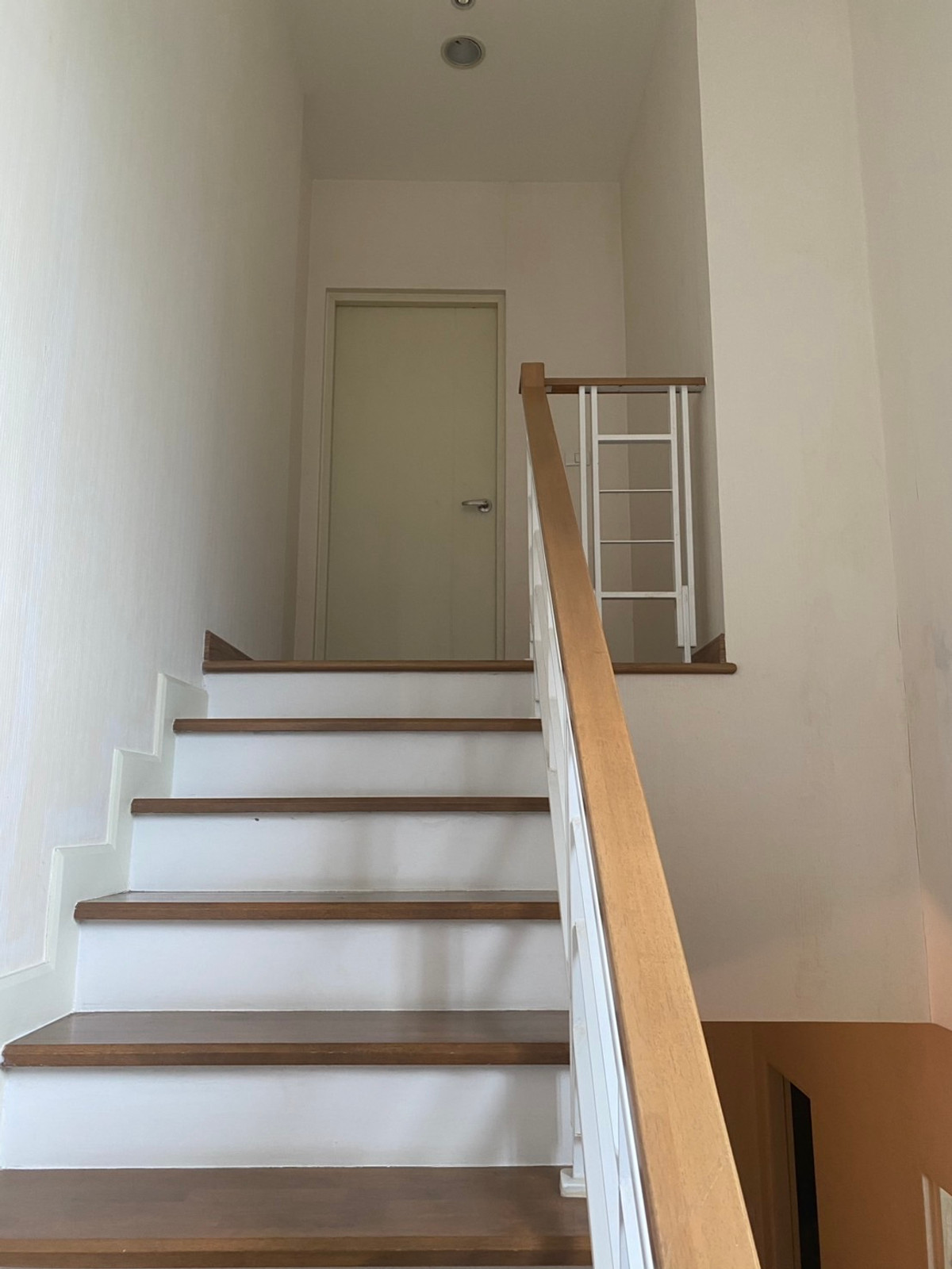 For SaleTownhomeEakachai, Bang Bon : Townhome Baan Klang Muang S Sense Sathorn - Taksin 2 / 3 Bedrooms (FOR SALE), Baan Klang Muang S Sense Sathorn - Taksin 2 / Townhome 3 Bedrooms (FOR SALE) BALL052