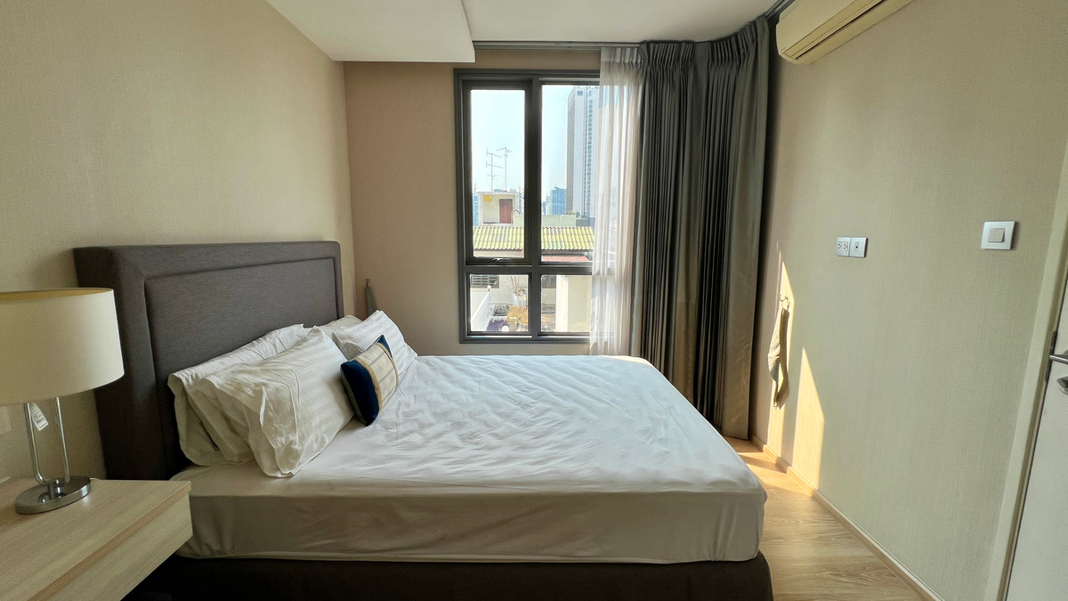 For RentCondoSukhumvit, Asoke, Thonglor : For rent: H Sukhumvit 43, 25,000 baht/month [MNr251005]